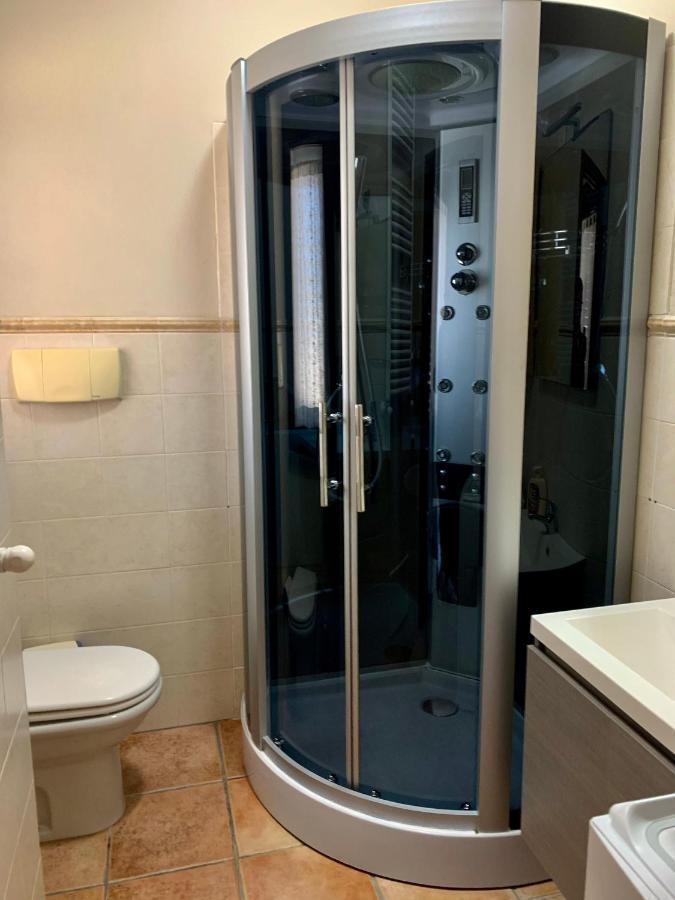 Casa Vacanza V&G Domus De Maria Εξωτερικό φωτογραφία